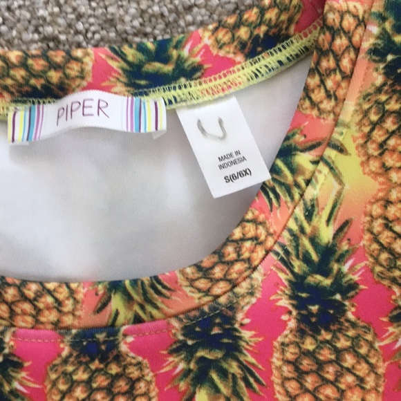 Shirt and Skirt set - Picture 4 of 4